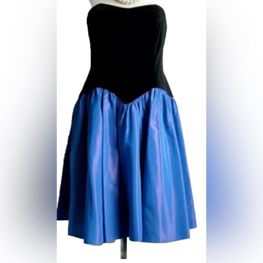 Laura Ashley Vintage Black Velvet & Taffeta Tea Dress Great Britain UK 12, US 10 - Picture 4 of 16